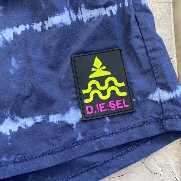 Diesel MENS Swim And Shorts - Picture 2 of 8